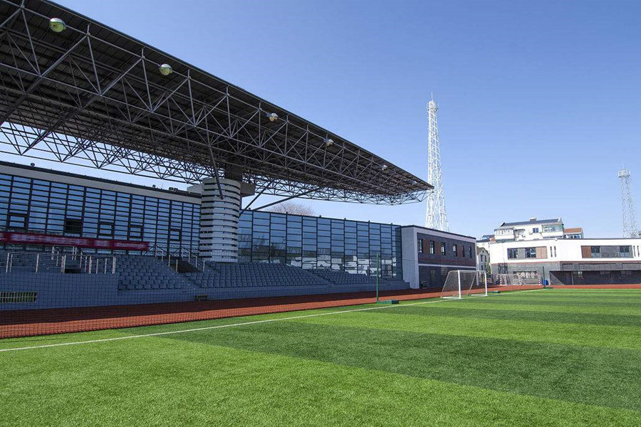 双城体育场看台网架工程